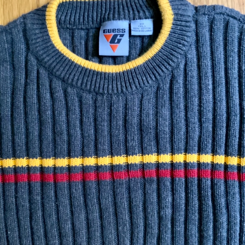 Guess Sweater - Picture 2 of 3